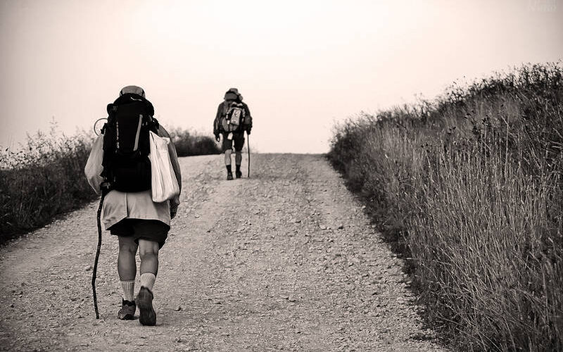 Y los mandó delante de Él… Y los mandó delante de Él…